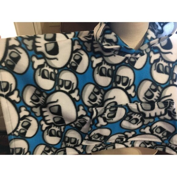 Kids Child Small Skull & Bones Print Hoodie Poncho Pocket Blue White Handmade - Picture 2 of 3